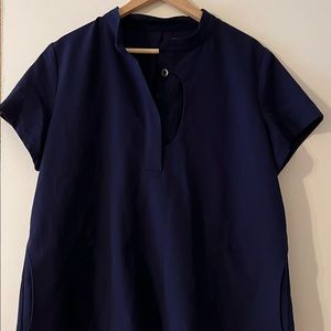 Figs RARE Button Scrub Top in Navy